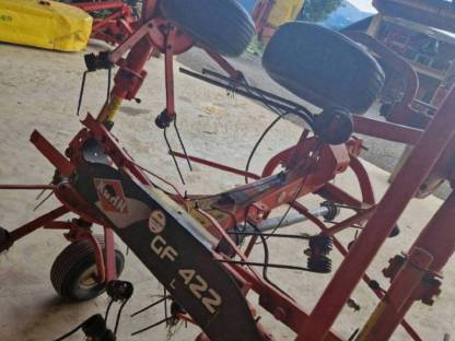 Bild 3:Kuhn Kreiselheuer GF 422