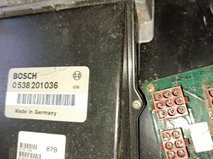 Bild 3:Steuergerät Bosch für Steyr 9000