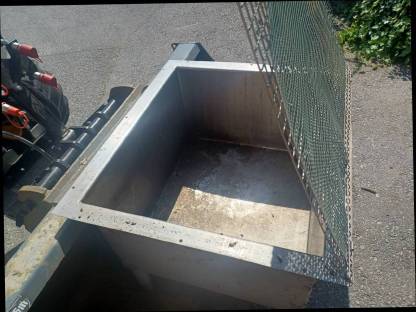 Bild 4:Nirosta Wanne