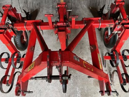 Bild 2:Gruse Dammformer