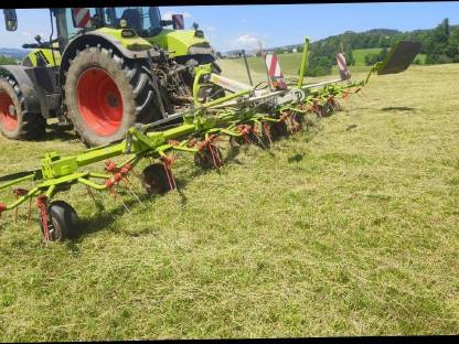 Claas Volto 900