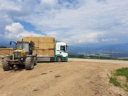Bild 2:Verkaufe Gerstenstroh Ernte 2025