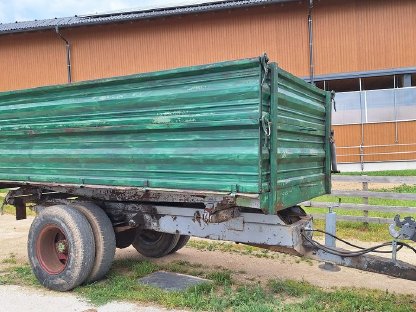 Kipper / LKW-Kipper