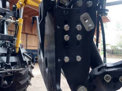 Bild 2:Hydrac Fronthubwerk