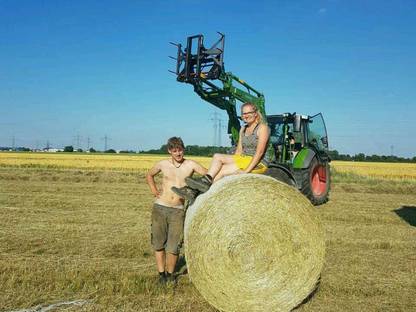 Bild 2:Rundpallenpressen