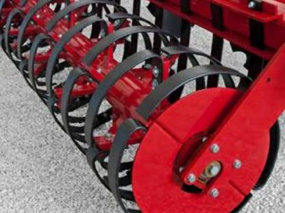 Bild 2:Übernehme für Sie Bodenbearbeitung mit Horsch