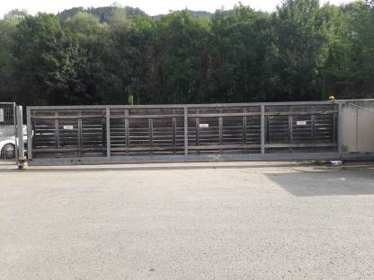 Tore / Garagentore: Schiebetor zu verkaufen gebraucht kaufen - Landwirt.com