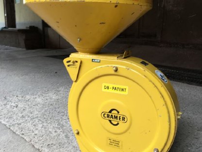 Bild 3:Hammermühle Fabrikat Cramer
