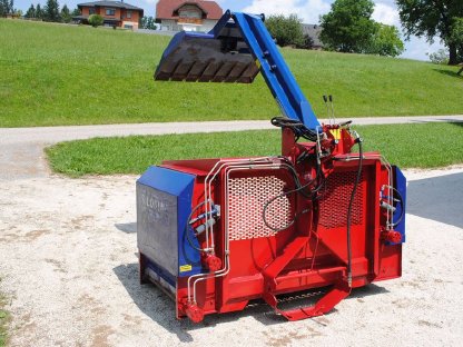 Bild 2:Silokamm Mayer DA 1800