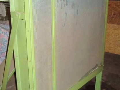 Bild 3:Notstromaggregat Jenbacher