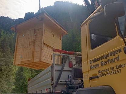 Bild 5:Transporte / Kranarbeiten / Erdarbeiten