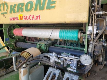Bild 4:Krone Comprima V150XC Rundballenpresse