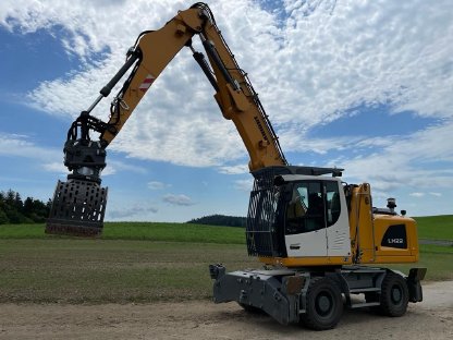 Bild 4:Mobilbagger Liebherr LH 22 M-1250