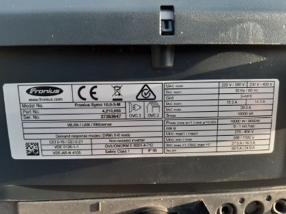 Bild 2:Wechselrichter Fronius 10.0-3-M
