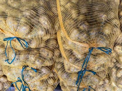 Futtererdäpfel abzugeben