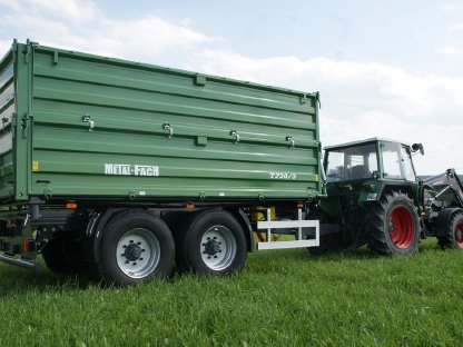 Bild 9:Neuer Metalfach T730/3 Tandemkipper 16 t