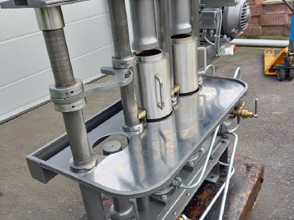 Bild 3:Alte restaurierte Ölpresse