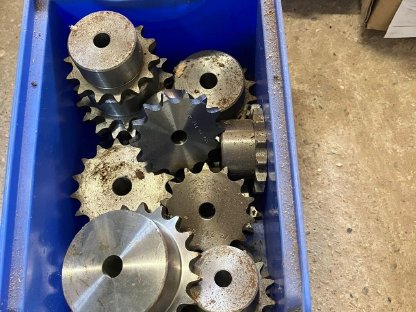 Bild 2:Kettenantriebsräder