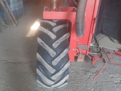 Bild 6:ERO 190SF Traubenvollernter