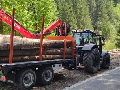 Bild 3:Transporte verschiedener Art