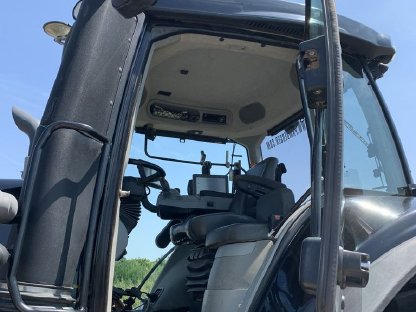 Bild 8:New Holland T8.435 AutoCommand