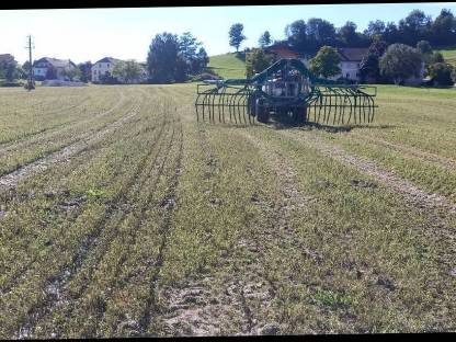 Bild 3:Gülleausbringung