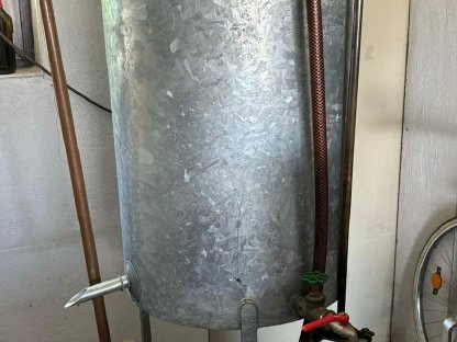 Bild 4:Schnapsbrennanlage Jessur