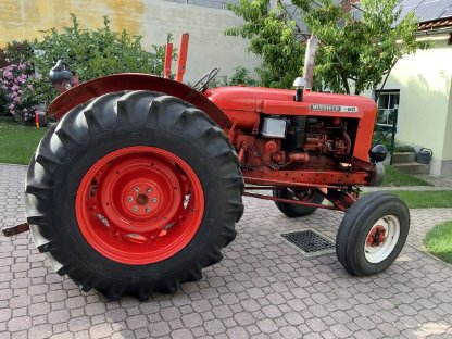 Bild 4:Oldtimer Nuffield 460