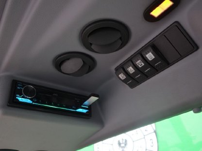 Bild 9:Lindner LINTRAC 100 Top Ausstattung