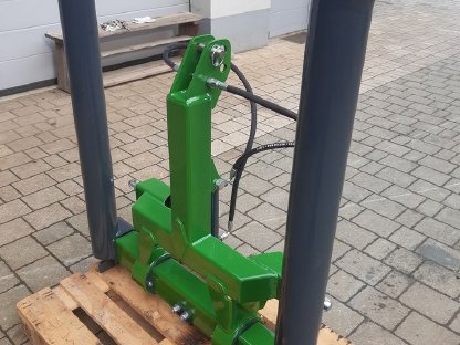 Bild 4:Ballengabel hydr. klappbar