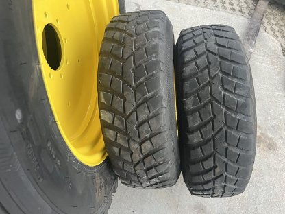 Bild 6:John Deere Serie 4R NOKIAN Kompletträdergarnitur