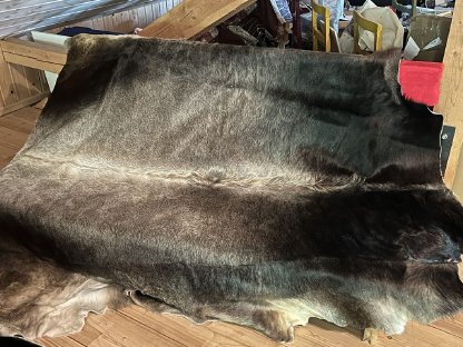 Bild 4:Felle vom Tiroler Grauvieh