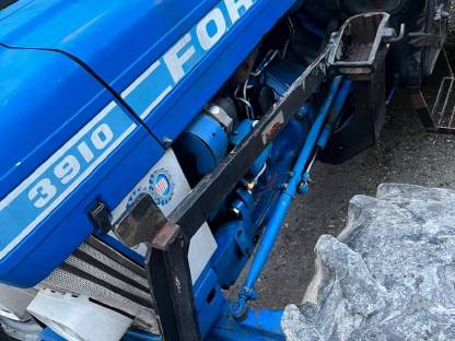 Ford 3910
