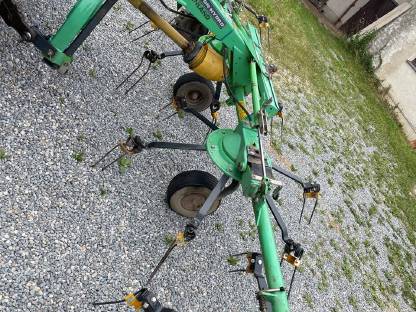 Bild 7:Deutz Fahr KH 3.52 DNH Kreiselheuer Heuwender Zetter Kreisler