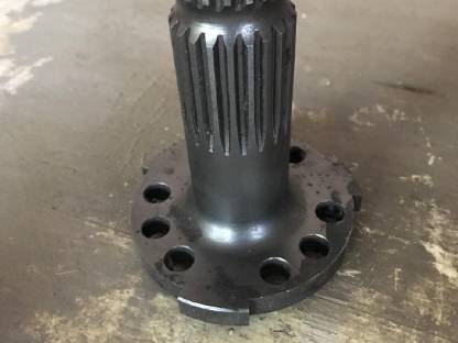 Bild 2:Zapfwellenstummel 1 3/8”