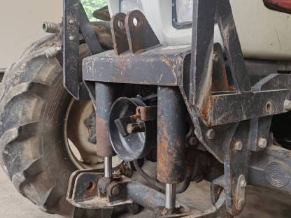 Steyr 9094 MWM Fronthubwerk+Zapfwelle