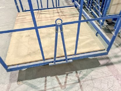 Bild 3:Möbelcorlettenwagen Typ 1300 Riel Brennholzlagerung