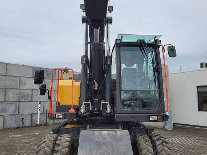 Mobilbagger Volvo EW180E 2016