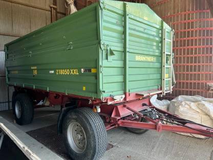 Brantner Z18050 XXL 3-Seitenkipper Anhänger mit Rübenwänden