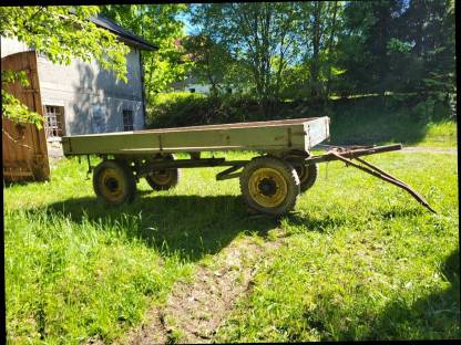 Bild 4:Gummiwagen Anhänger
