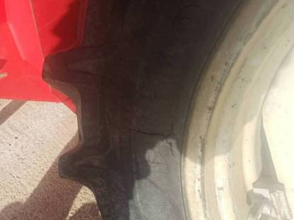 Bild 4:Kompletträder Steyr 8080