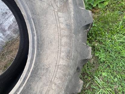 Bild 2:Reifen 710/85R38 Michelin