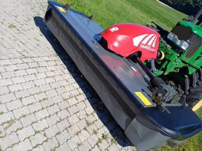 Bild 2:Frontmähwerk Fella Ramos 3160 FP