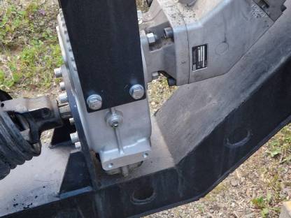 Bild 9:Holzanhänger mit Penz 10z Kran