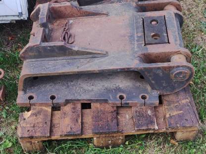 Bild 6:Baggerschaufel