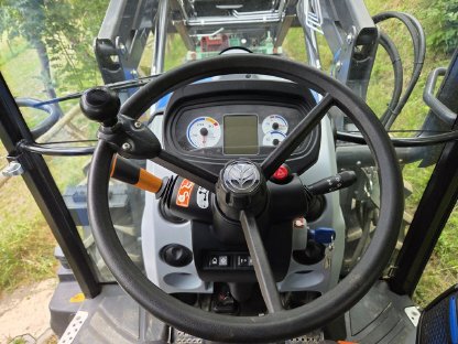 Bild 9:New Holland T5.85 Dual Command