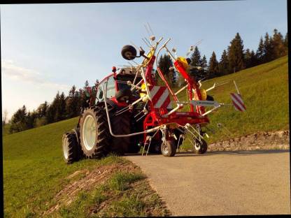 Bild 3:Pöttinger Alpinhit 6.6