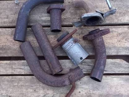 Bild 2:Auspuff Reparatur Stücke Bogen Flansch