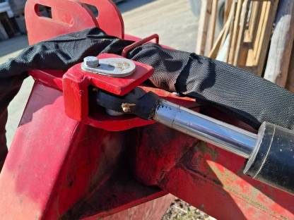 Bild 3:Krpan Forstzange