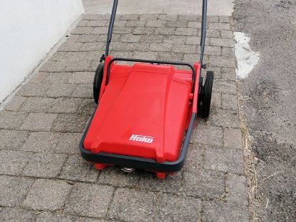 Bild 2:Hako Kehrmaschine Sweeper 600 Topstand